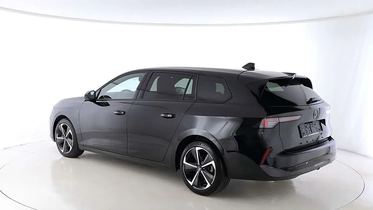 Opel Astra 2025 photo 3