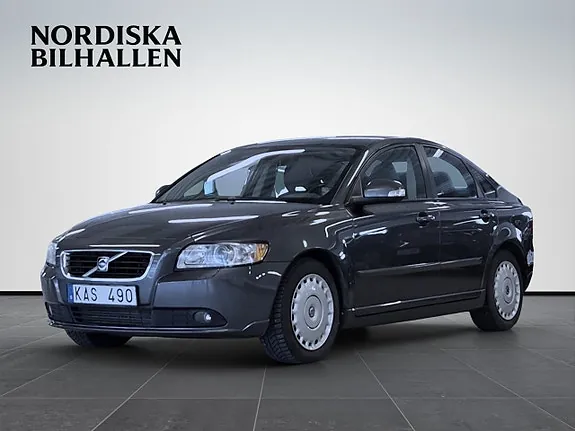 Volvo S40 2010 photo 3