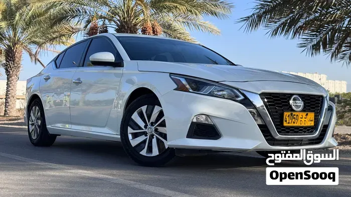 Nissan Altima 2019 photo 4