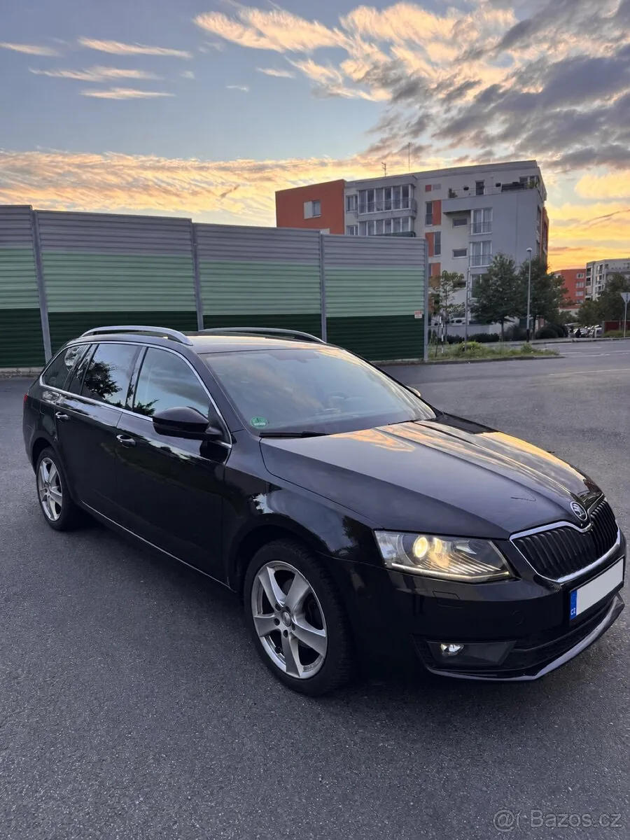 Skoda Oktavia 2015 photo 3