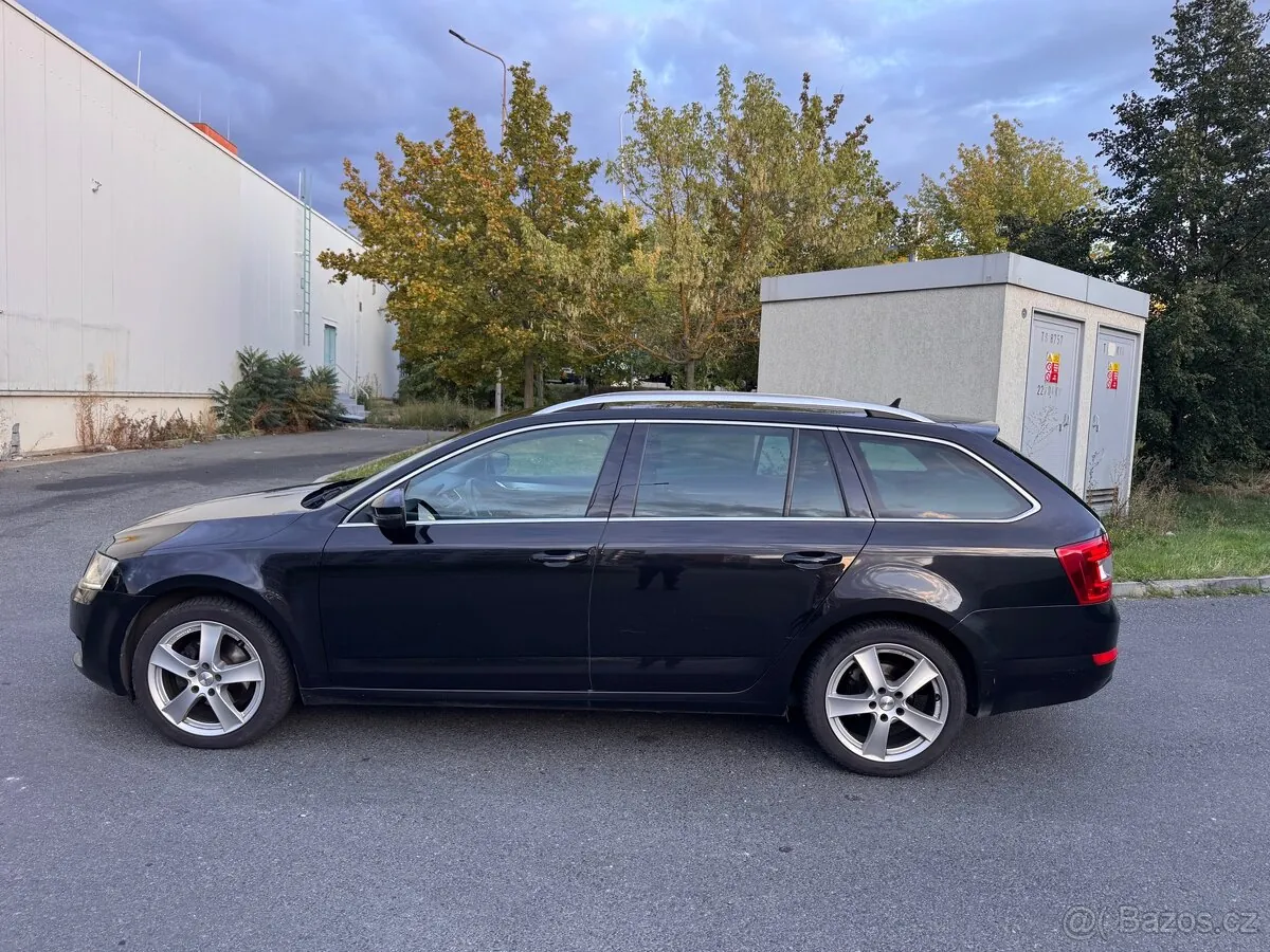 Skoda Oktavia 2015 photo 5