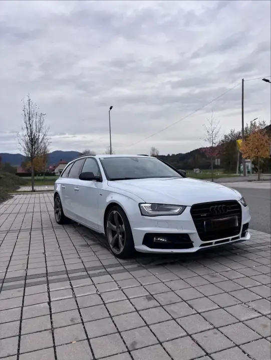 Audi A4 2015 photo 3