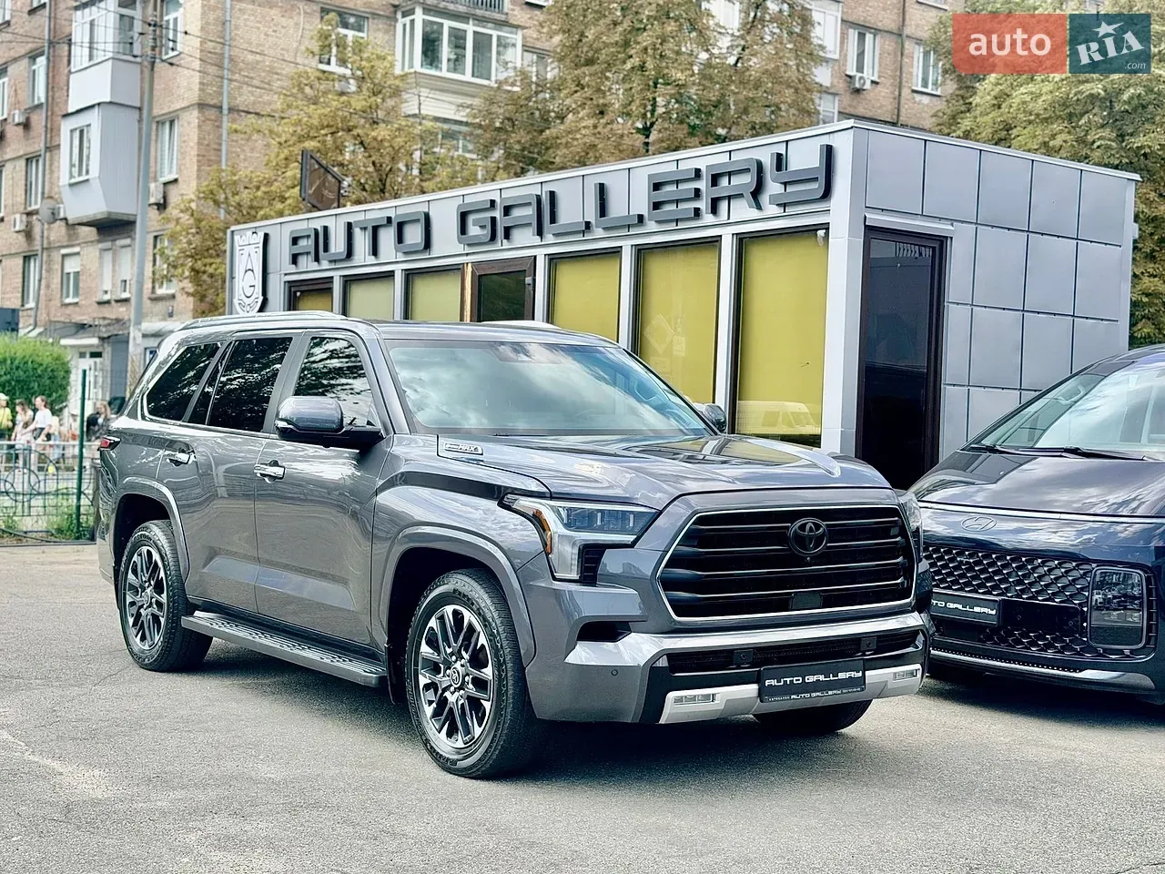 Toyota Sequoia 2024 photo 5