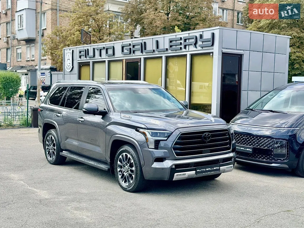 Toyota Sequoia
