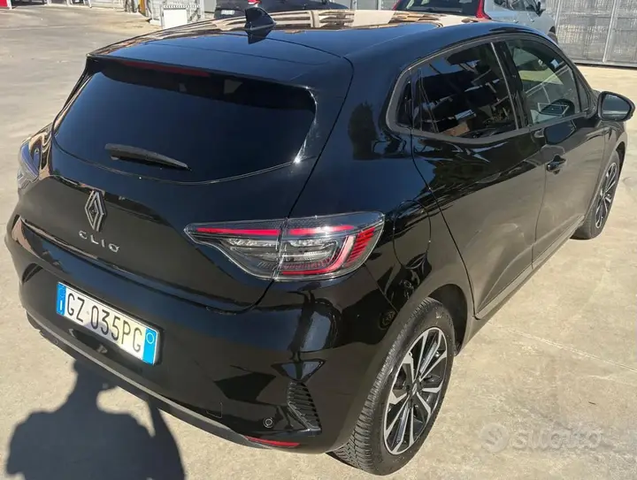 Renault Clio 2025 photo 5