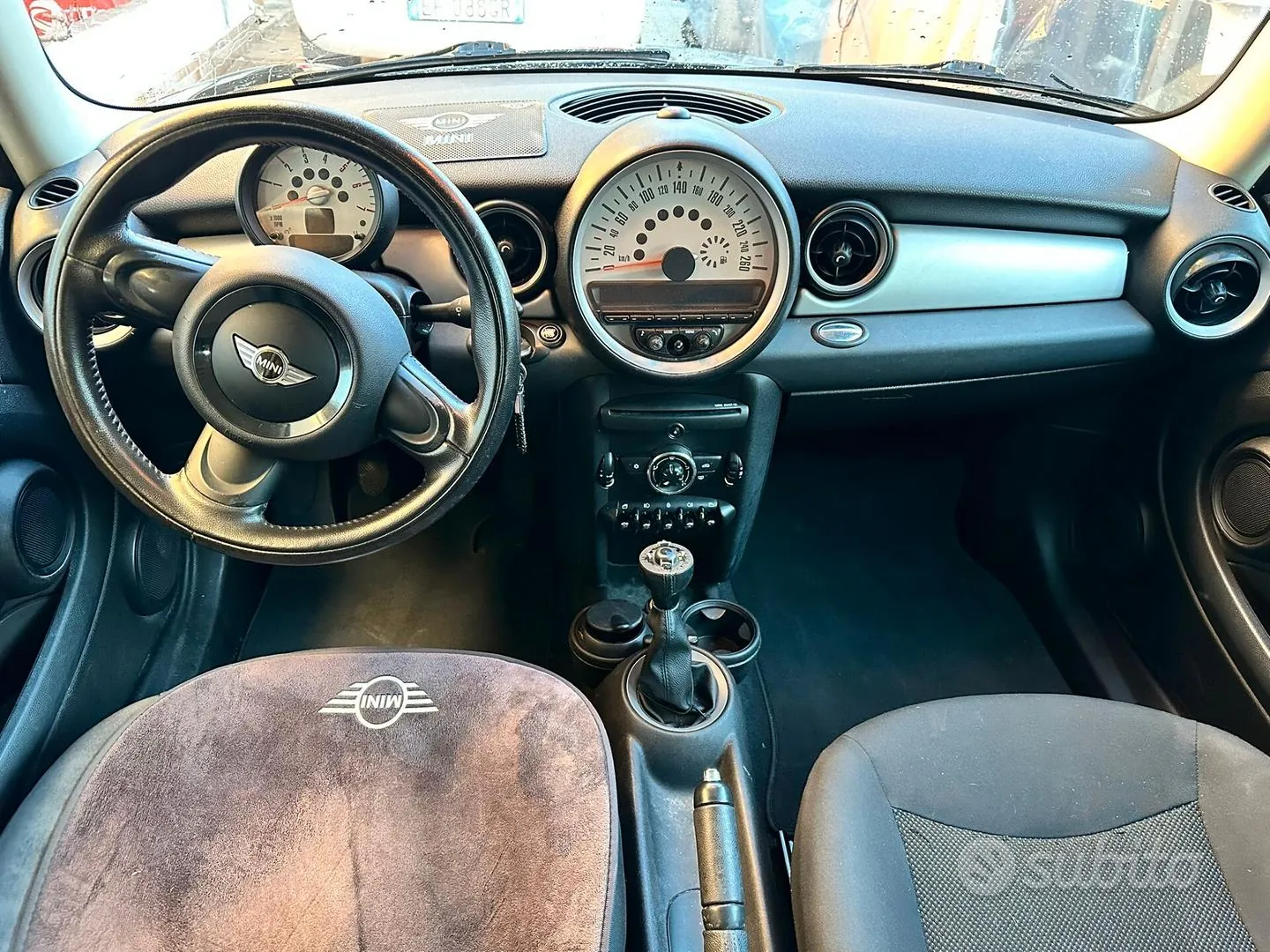 Mini Cooper Clubman 2011 photo 5