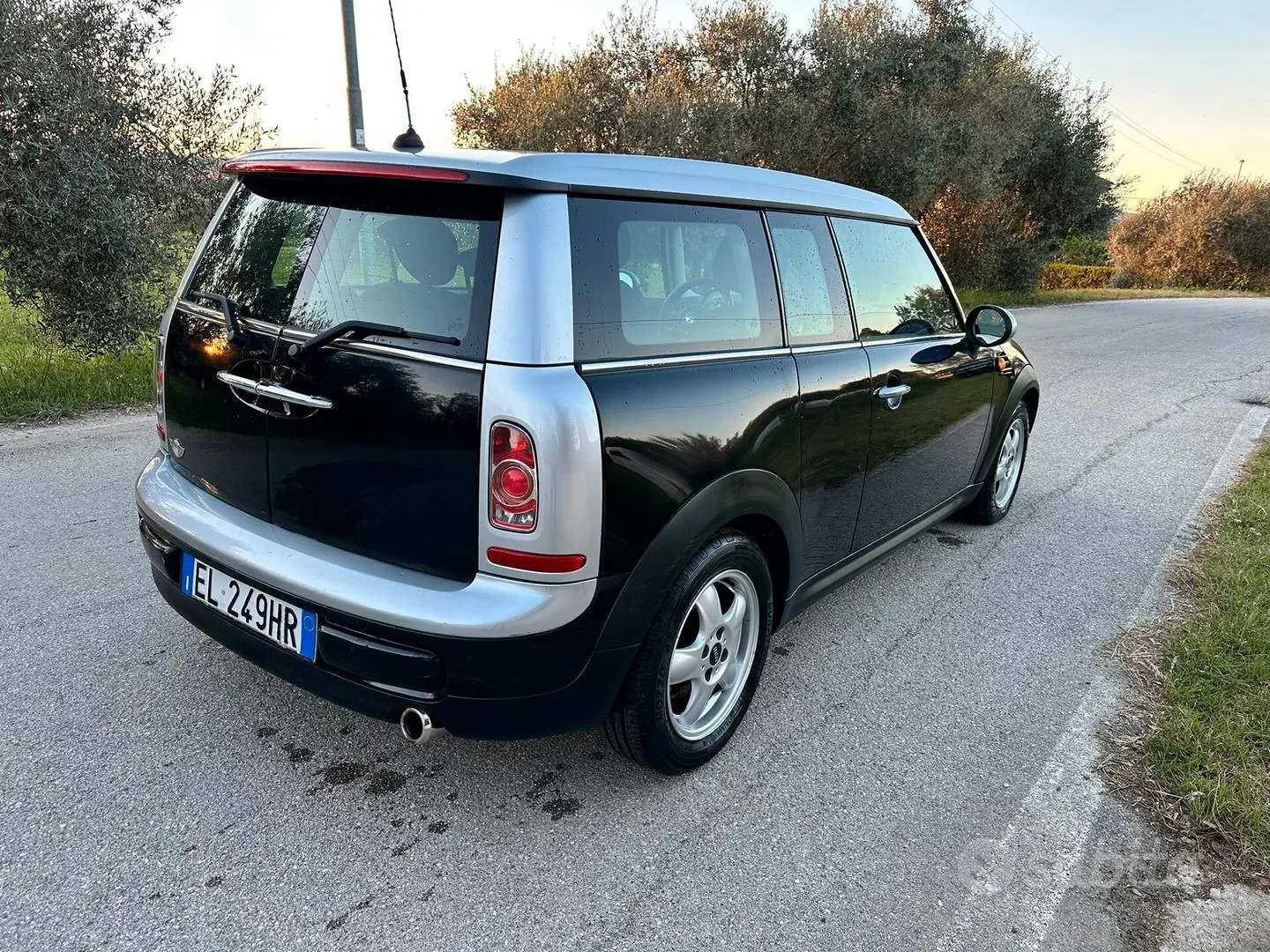 Mini Cooper Clubman 2011 photo 3