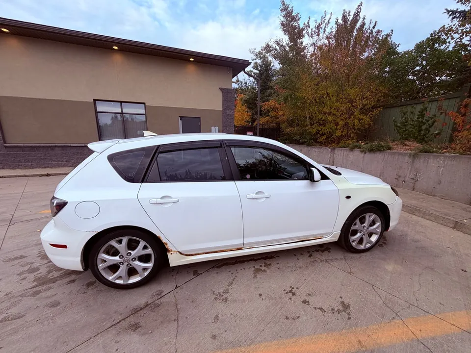 Mazda 3 Hatchback 2008 photo 3