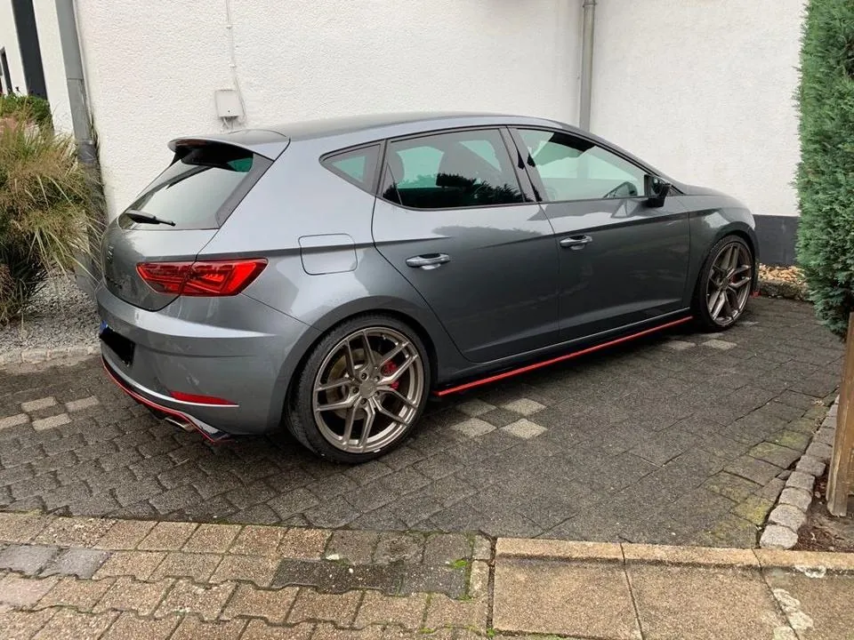 Seat Leon Cupra 300