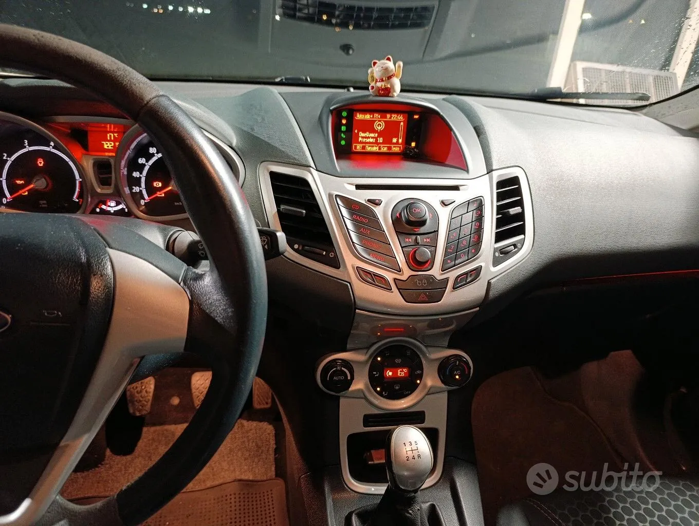 Ford Fiesta 2011 photo 5
