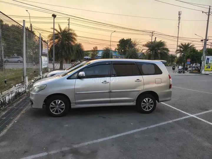Toyota Innova 2015 photo 5