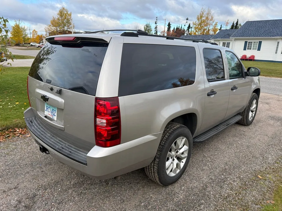 Chevrolet Suburban 2007 photo 5