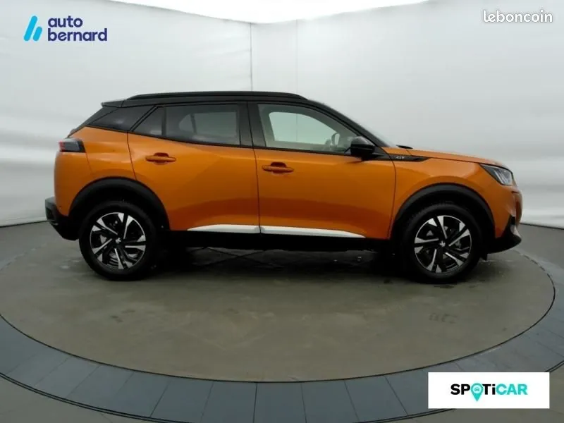 Peugeot 2008 2021 photo 4