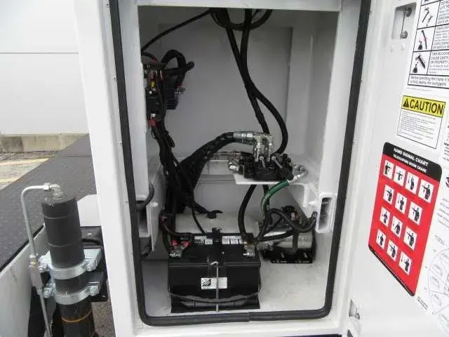 Ford F-550 2021 photo 4