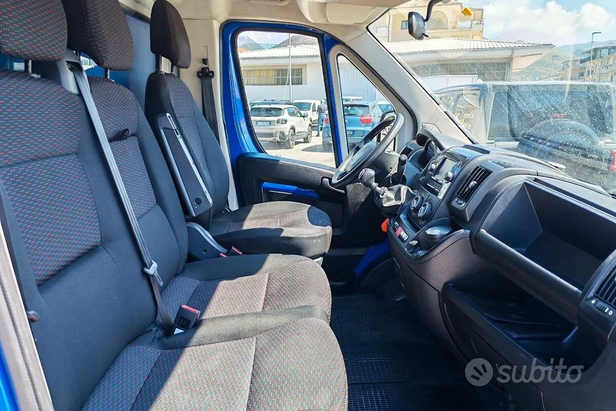 Peugeot Boxer 2026 photo 4