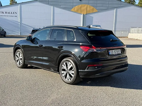 Audi Q4 E-Tron 2022 photo 4
