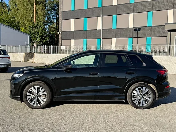 Audi Q4 E-Tron 2022 photo 3