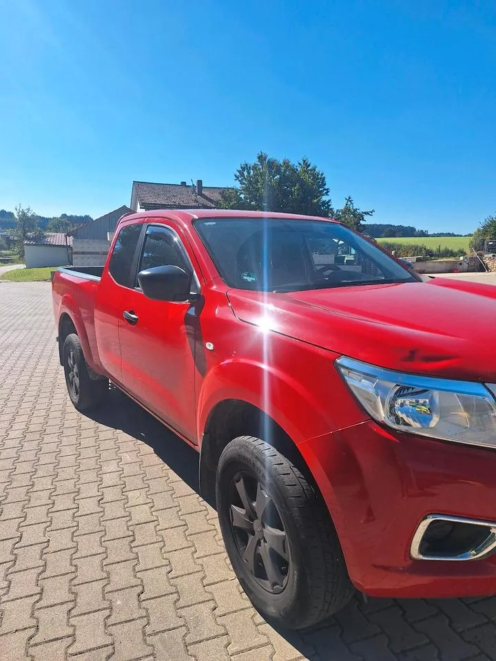 Nissan Pick Up