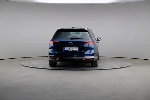 Volkswagen Passat 2022 photo 5