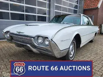 Ford Thunderbird