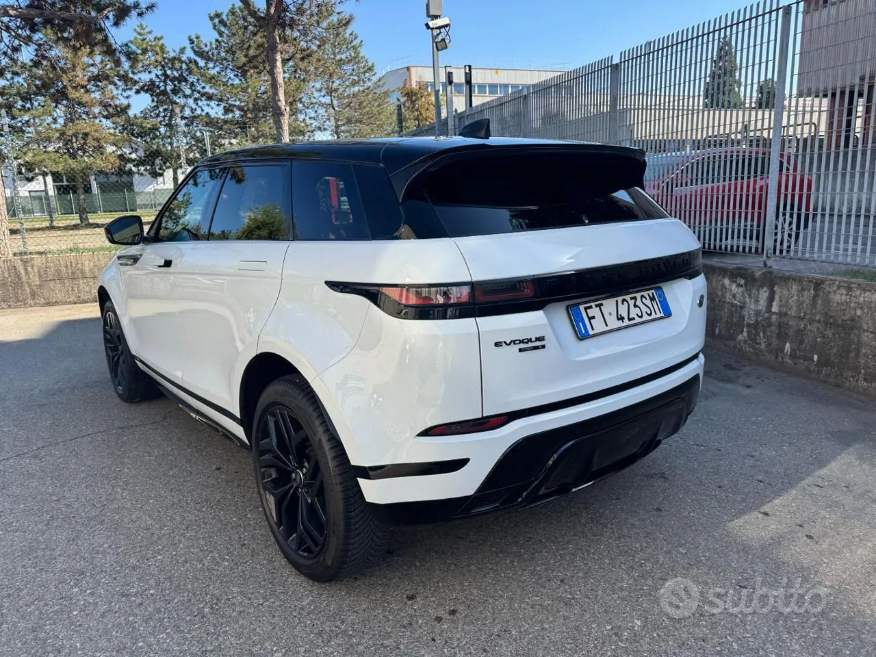 Land Rover Range Rover Evoque 2019 photo 5