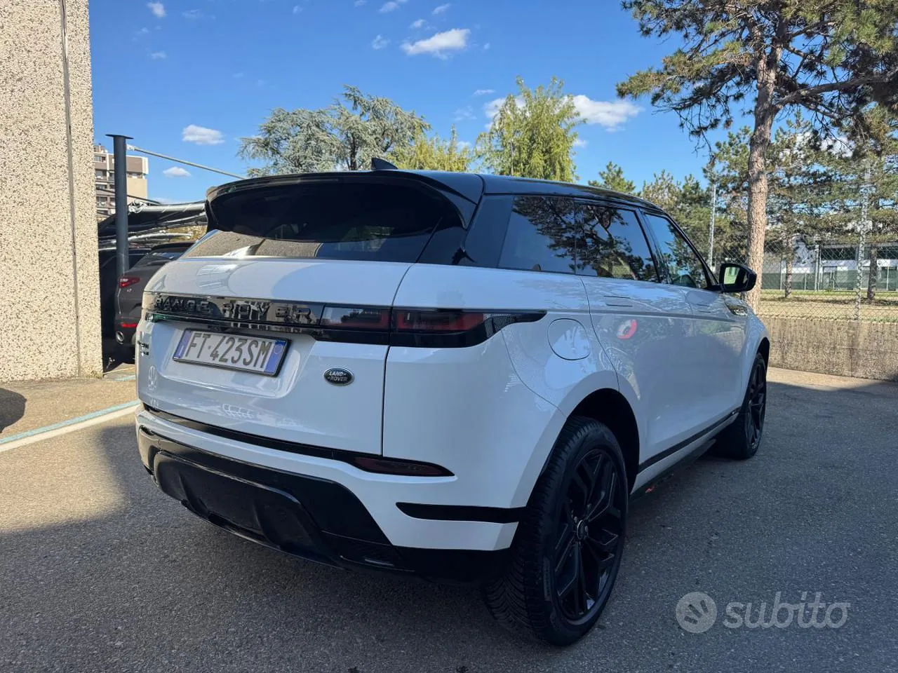 Land Rover Range Rover Evoque 2019 photo 4