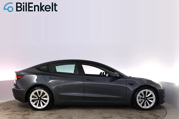 Tesla Model 3 2022 photo 2