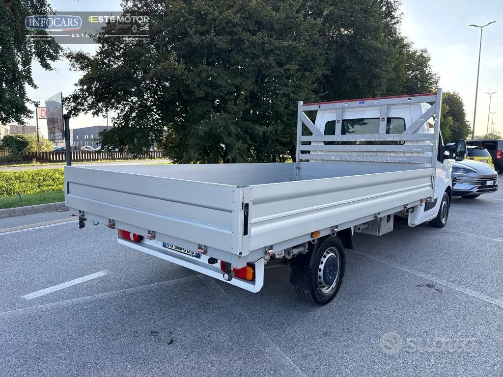 Renault Master 2021 photo 4