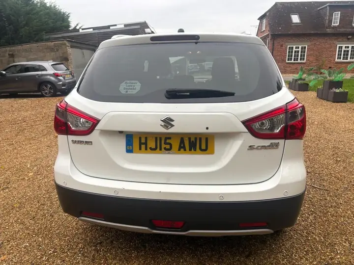 Suzuki Sx4 S-Cross 2015 photo 5