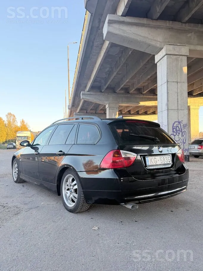 BMW 320D 2006 photo 4