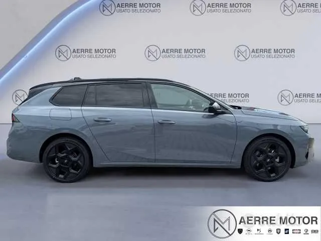 Opel Astra 2026 photo 4