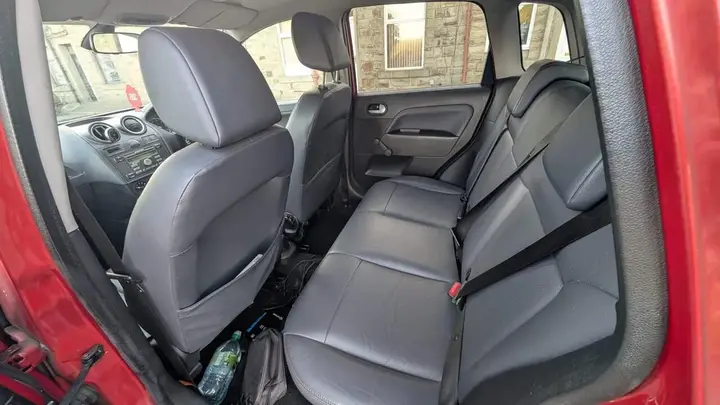 Ford Fiesta 2007 photo 3