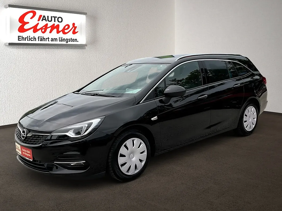 Opel Astra 2022 photo 3