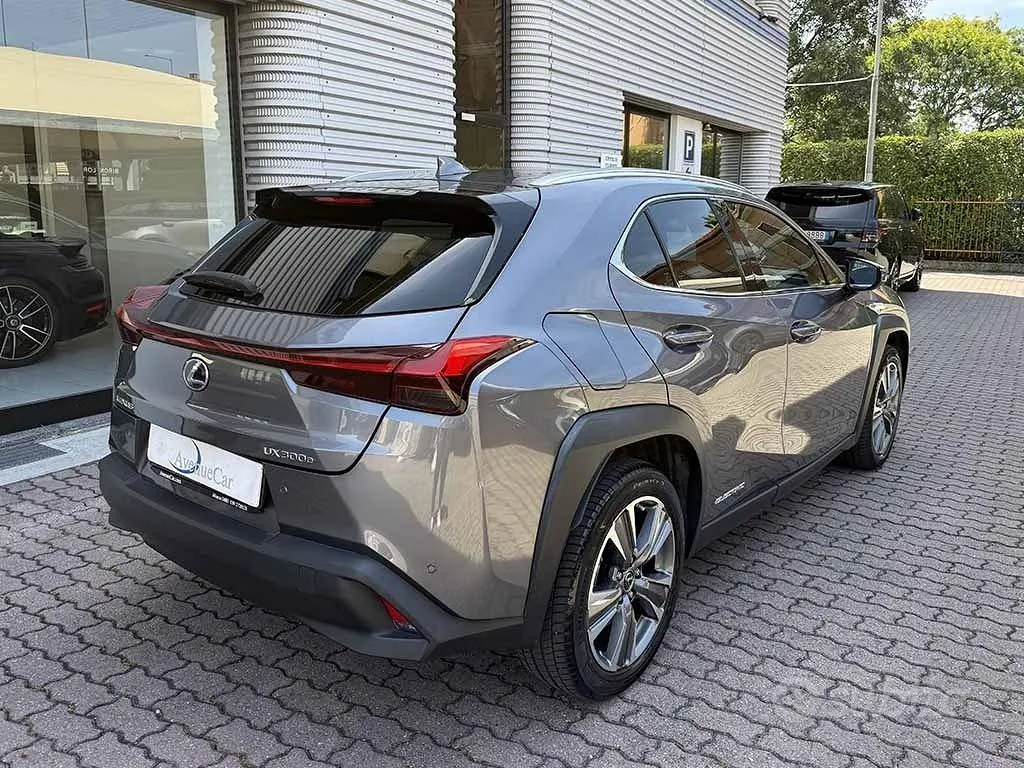 Lexus Ux 2022 photo 5