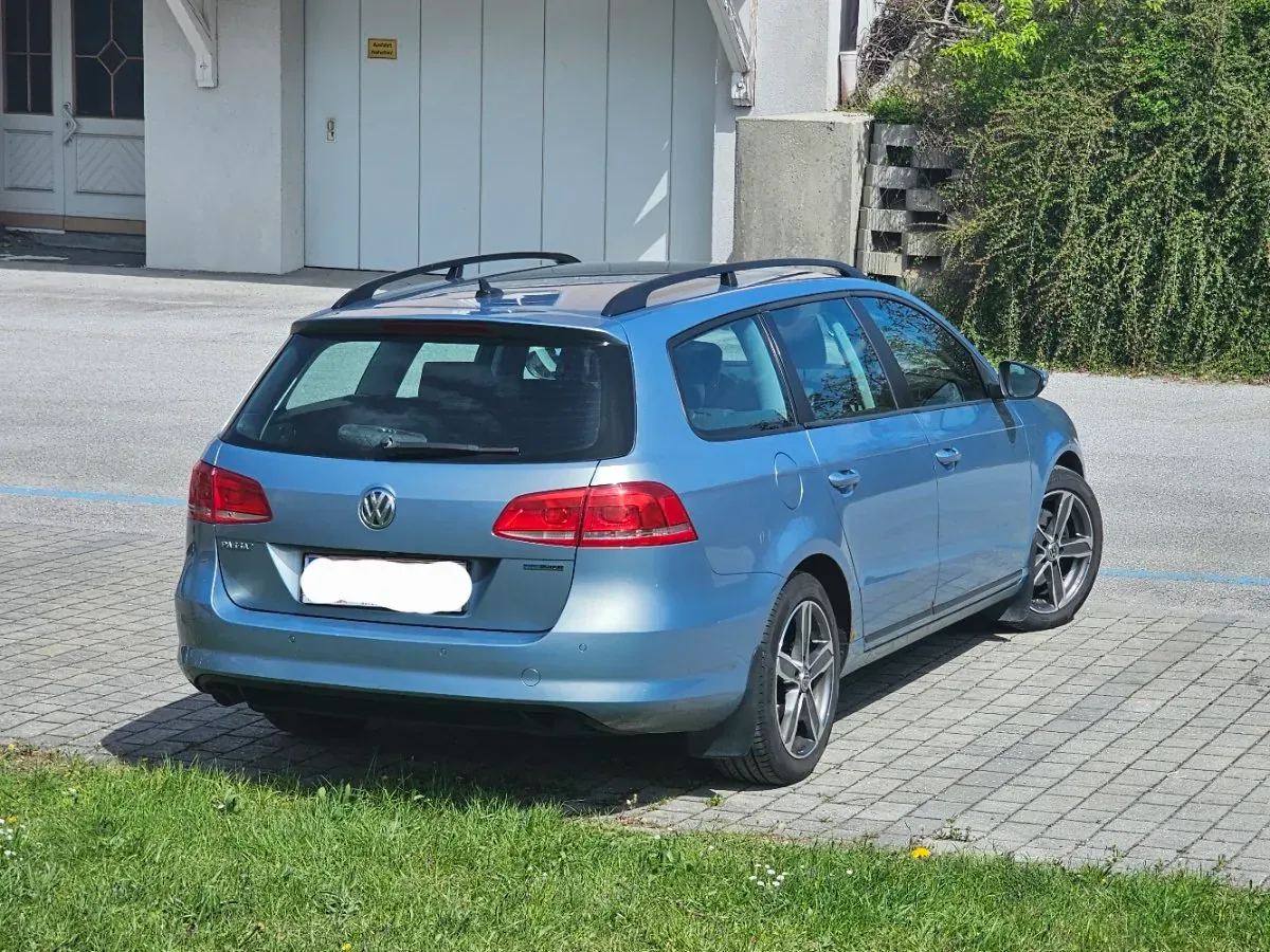 Volkswagen Passat 2012 photo 3