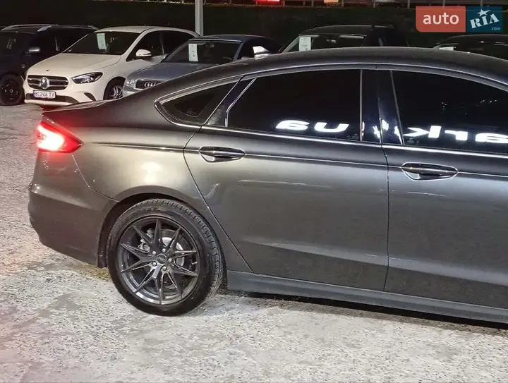 Ford Fusion 2020 photo 4