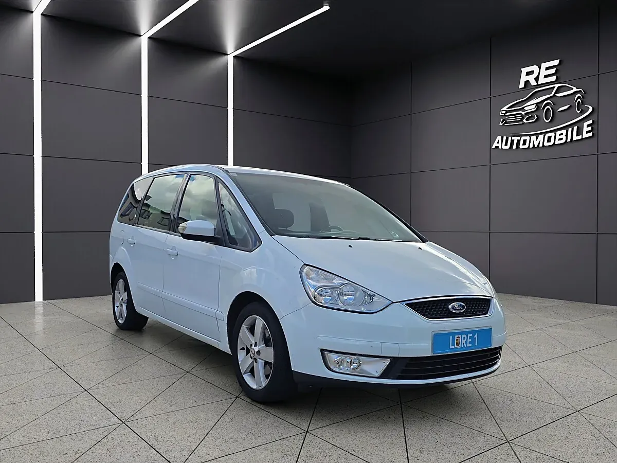 Ford Galaxy 2009 photo 3