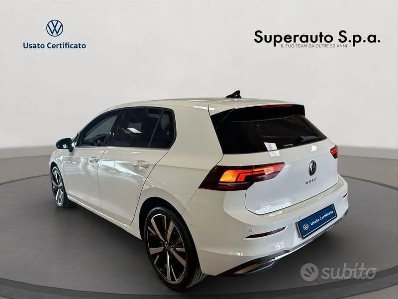 Volkswagen Golf 2026 photo 4