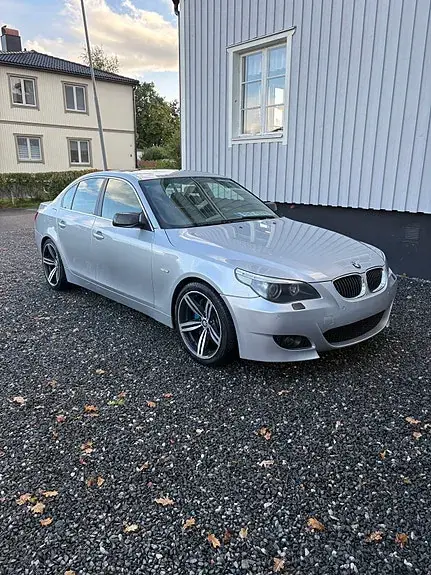 BMW 550I