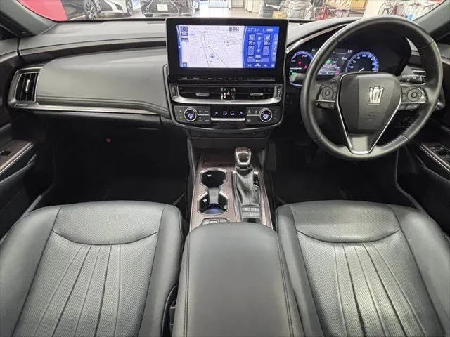 Toyota Crown 2021 photo 3