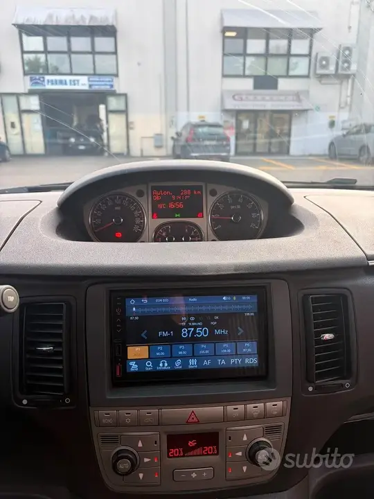 Lancia Musa 2010 photo 5