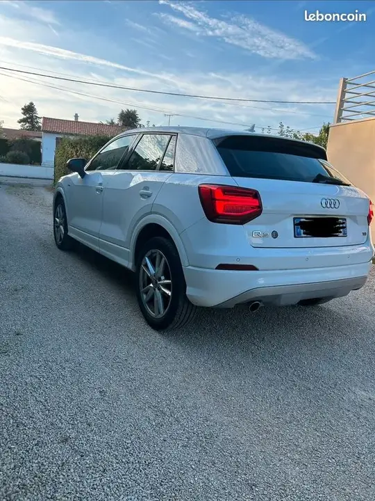 Audi Q2 2017 photo 2