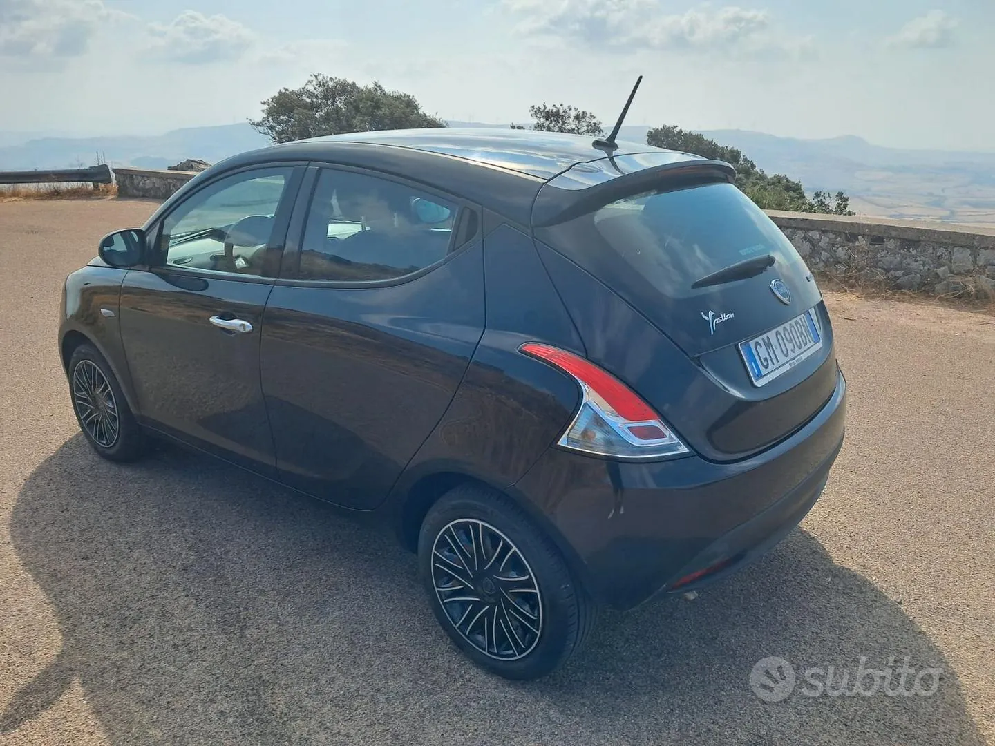 Lancia Ypsilon 2022 photo 3