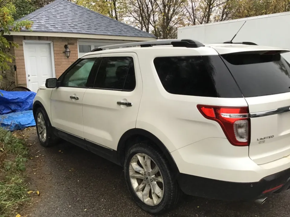 Ford Explorer 2012 photo 4