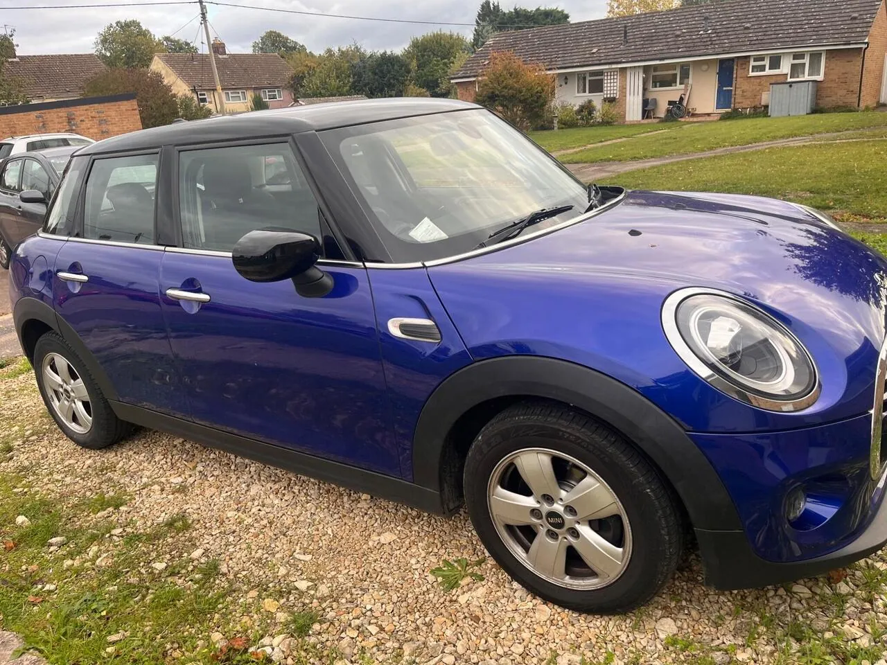 Mini Hatch 2020 photo 3