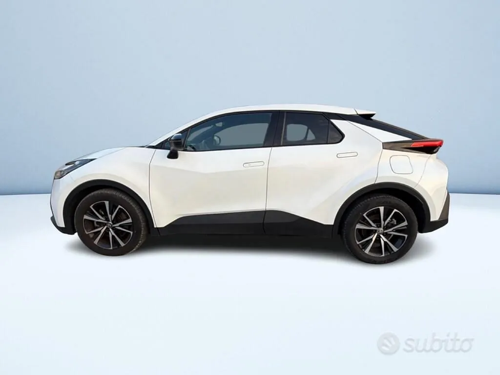 Toyota C-Hr 2024 photo 4