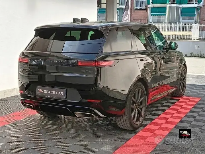Land Rover Range Rover Sport 2025 photo 5