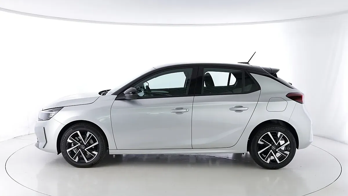 Opel Corsa photo 2