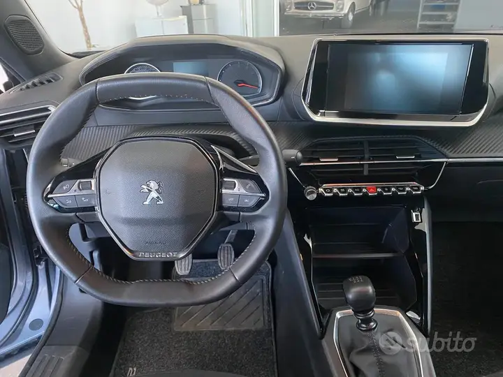 Peugeot 2008 2023 photo 5