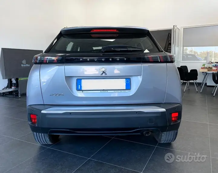 Peugeot 2008 2023 photo 2